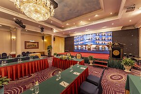 Hotel Majestic Saigon