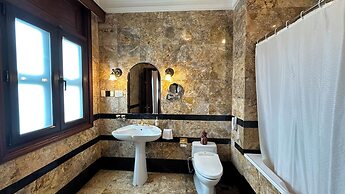 Hotel Majestic Saigon