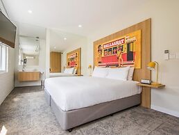 Mercure Ballarat Hotel and Convention Centre