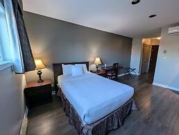 Ramada Plaza by Wyndham Gatineau/Manoir du Casino