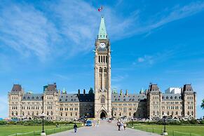 Ramada Plaza by Wyndham Gatineau/Manoir du Casino