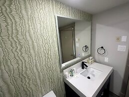 Ramada Plaza by Wyndham Gatineau/Manoir du Casino