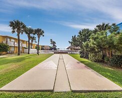 Quality Inn & Suites on the Beach