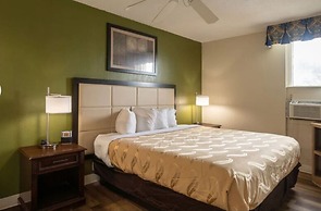 Quality Inn & Suites on the Beach