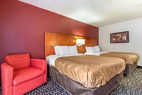Quality Inn Falconer - Jamestown