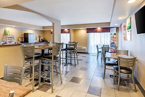 Quality Inn Falconer - Jamestown