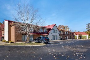 Quality Inn Falconer - Jamestown