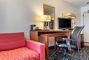 Quality Inn Falconer - Jamestown