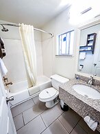 Rodeway Inn San Antonio Lackland AFB - SeaWorld