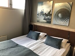 Pilot Airport Hotel