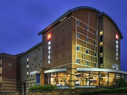ibis Leicester City