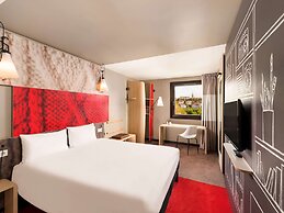 ibis Zurich City West