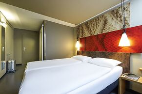 ibis Zurich City West