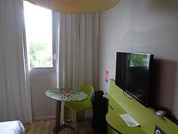 Ibis Styles Dax Center