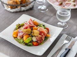 Ibis Styles Dax Center