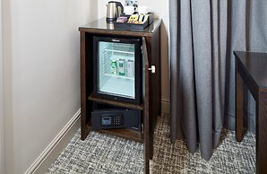 Mandolay Hotel Guildford