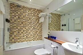 Mandolay Hotel Guildford