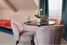 Mandolay Hotel Guildford