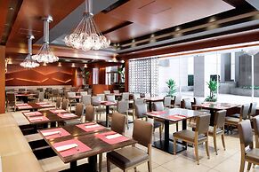 Yokohama Bay Sheraton Hotel & Towers