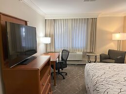 Best Western Plus Silver Saddle Inn