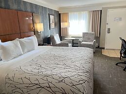 Best Western Plus Silver Saddle Inn