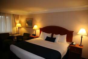 Best Western Plus Silver Saddle Inn