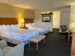 Best Western Plus Silver Saddle Inn