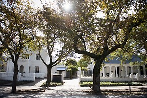 River Manor Boutique Hotel