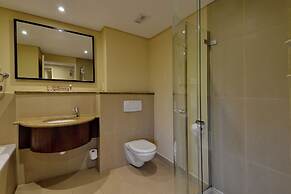 City Lodge Johannesburg Airport, Barbara Road