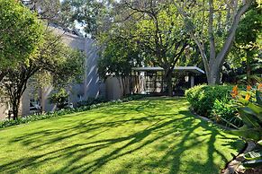 City Lodge Johannesburg Airport, Barbara Road