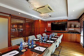 City Lodge Johannesburg Airport, Barbara Road