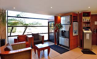 City Lodge Johannesburg Airport, Barbara Road