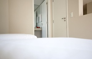 EZ Aclimação Hotel