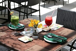 EZ Aclimação Hotel