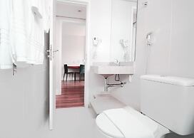 EZ Aclimação Hotel