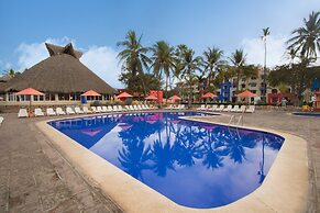 Grand Decameron Complex Bucerias, A Trademark All-Inclusive Resort