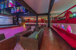 Grand Decameron Complex Bucerias, A Trademark All-Inclusive Resort