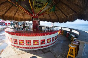 Grand Decameron Complex Bucerias, A Trademark All-Inclusive Resort