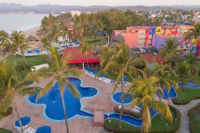 Grand Decameron Complex Bucerias, A Trademark All-Inclusive Resort