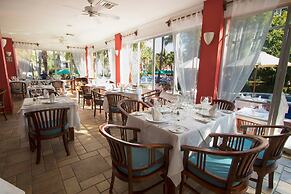 Grand Decameron Complex Bucerias, A Trademark All-Inclusive Resort