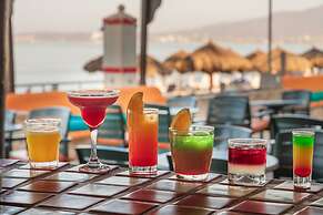 Grand Decameron Complex Bucerias, A Trademark All-Inclusive Resort