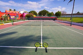Grand Decameron Complex Bucerias, A Trademark All-Inclusive Resort