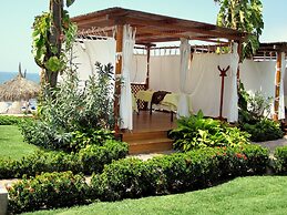 Grand Decameron Complex Bucerias, A Trademark All-Inclusive Resort