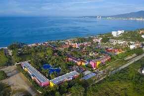 Grand Decameron Complex Bucerias, A Trademark All-Inclusive Resort
