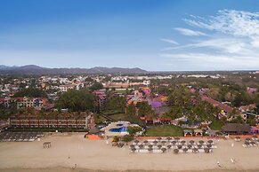 Grand Decameron Complex Bucerias, A Trademark All-Inclusive Resort