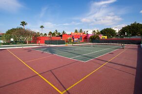 Grand Decameron Complex Bucerias, A Trademark All-Inclusive Resort