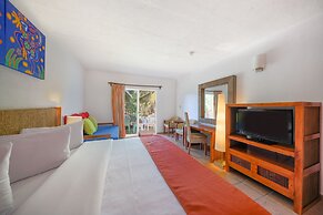 Grand Decameron Complex Bucerias, A Trademark All-Inclusive Resort