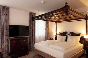 KING's HOTEL Center Superior