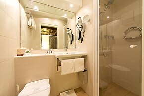 KING's HOTEL Center Superior