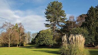 Brandshatch Place Hotel & Spa
